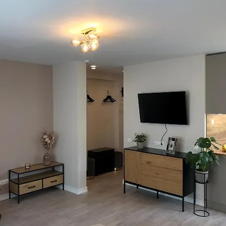 Apartment Modern Near The - 5 Min Walk